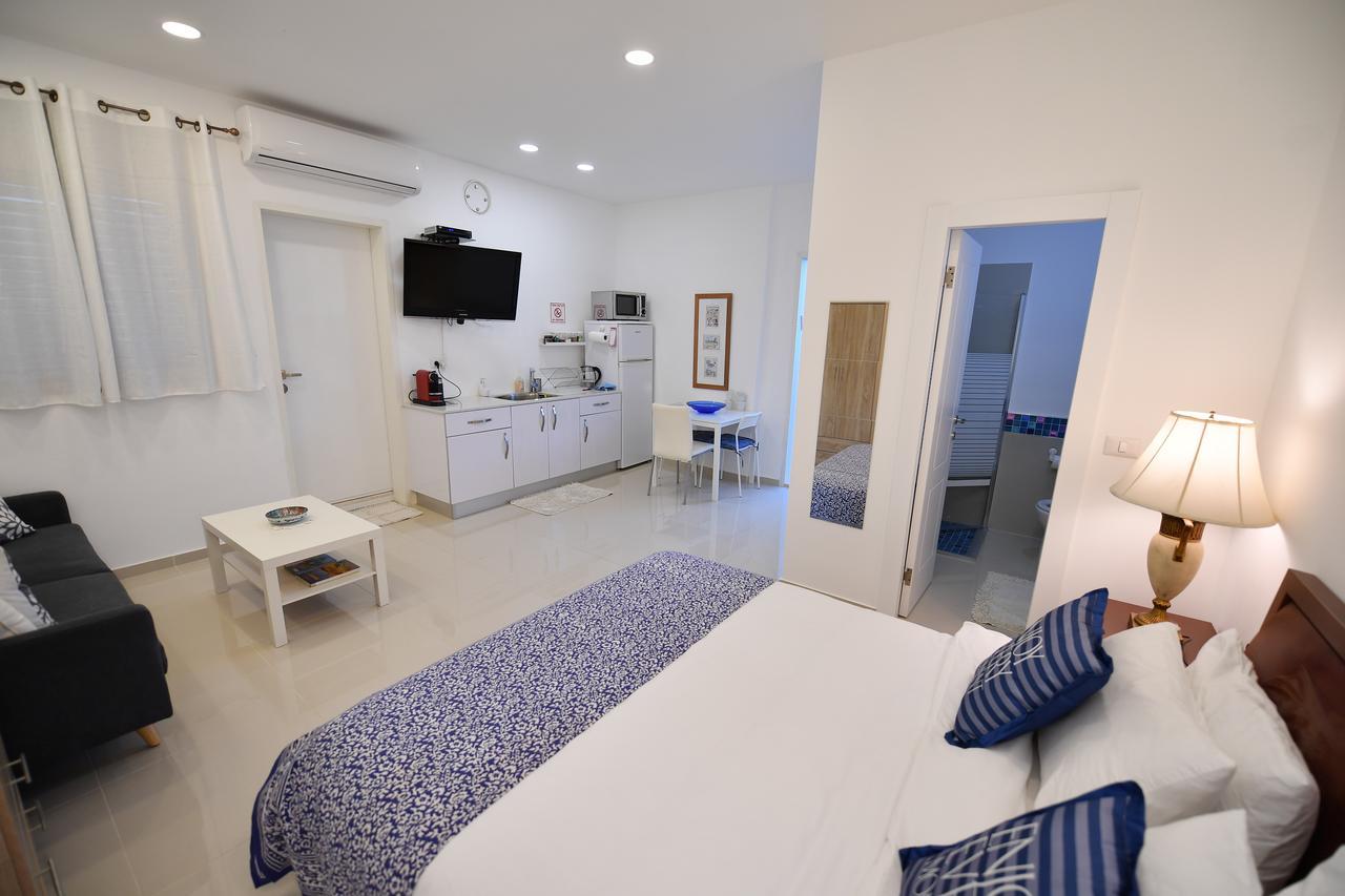 Turquoise Apartment With Pool Eilat Bagian luar foto